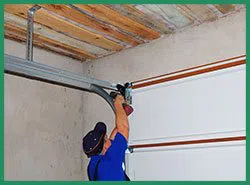 Quality Garage Door Service Suffern, NY 845-809-1073 - sprin-sid-gr-22m